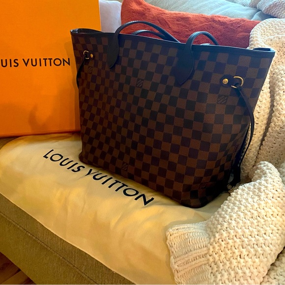 Louis Vuitton AUTHENTIC Neverfull MM - Picture 1 of 15